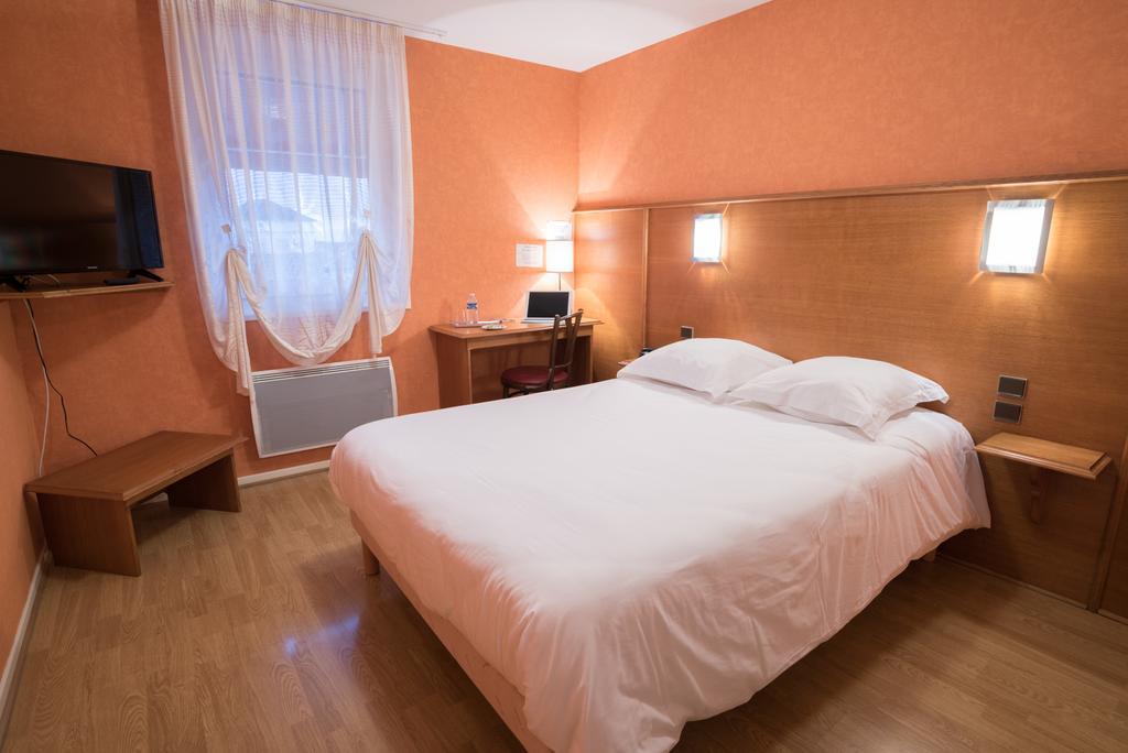 Hotel Spa Le Relais Des Moines Вилерсель Экстерьер фото